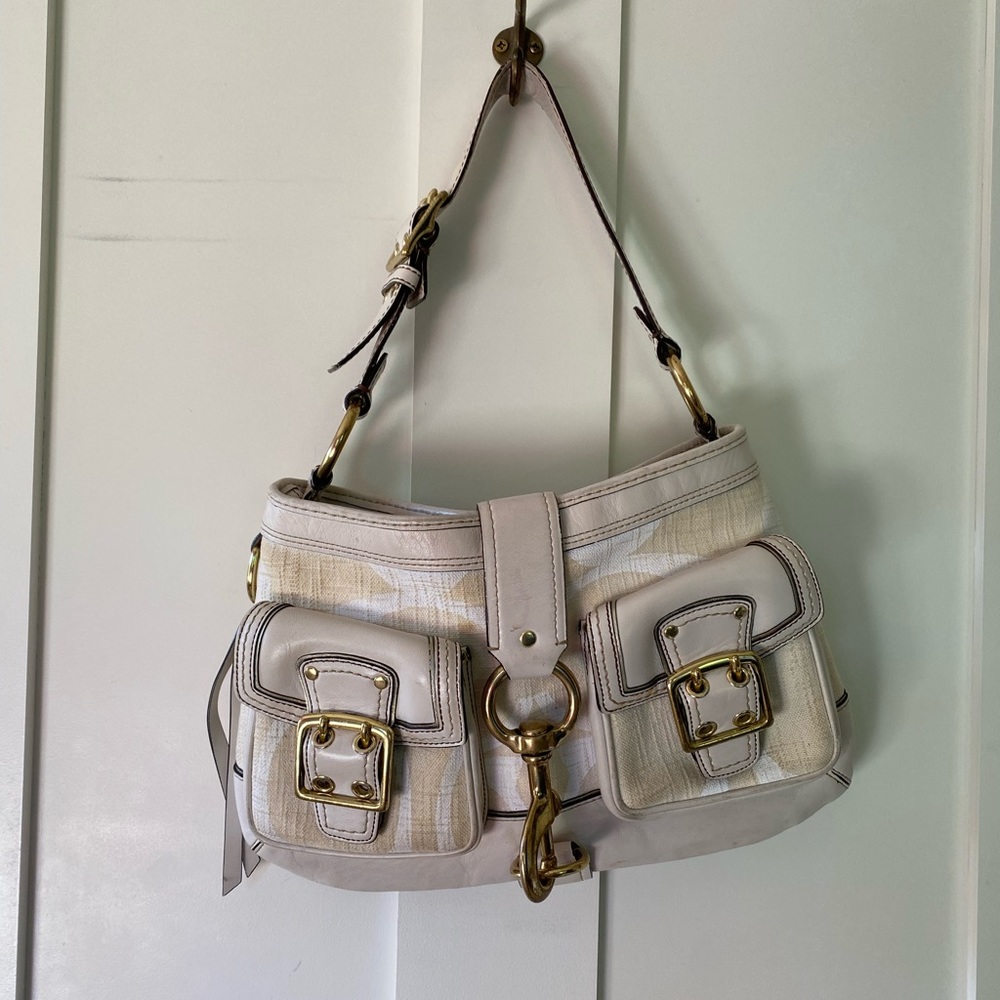 Authentic Coach Legacy Leather shoulder bag